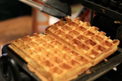 bake best belgian waffles